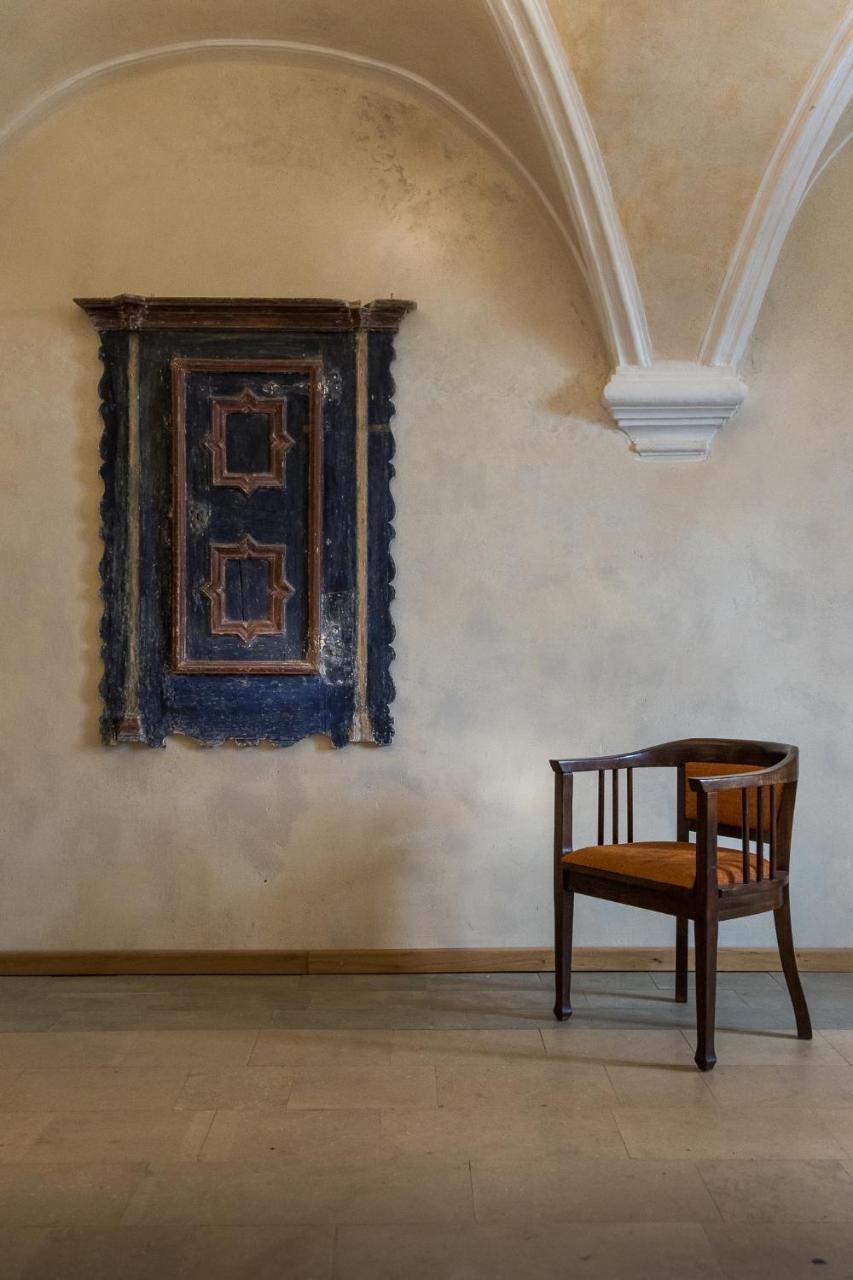 Castle Hotel Daniel Baraolt Εξωτερικό φωτογραφία